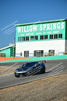 media/Oct-18-2025-Extreme Speed (Sat) [[d6d7e1fef1]]/Group 4 Orange/Session 1 (Turn 4)/